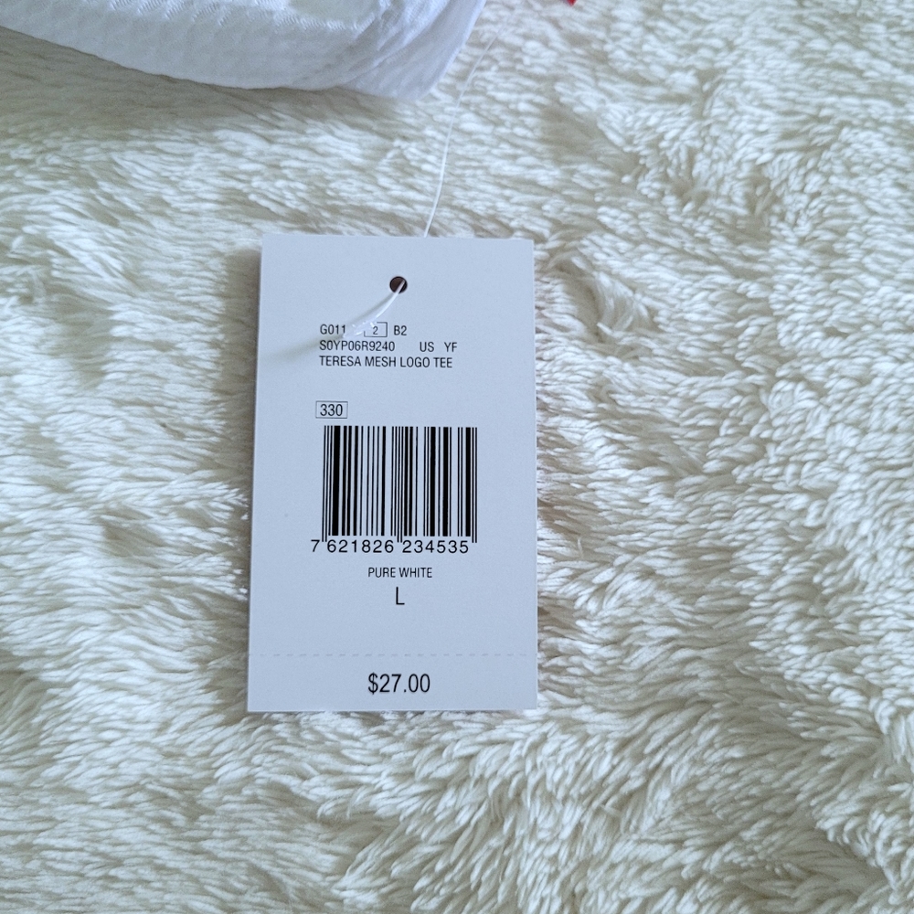Guess❓Teresa Mesh Logo Tee👕 - NWT - Picture 14 of 14